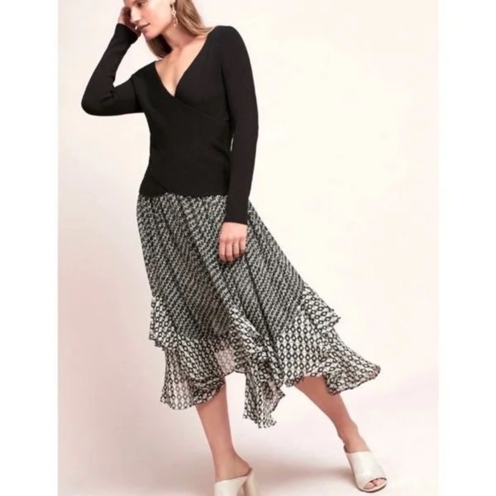NWT Anthropologie Akemi + Kin Theola Maxi Skirt. Large
